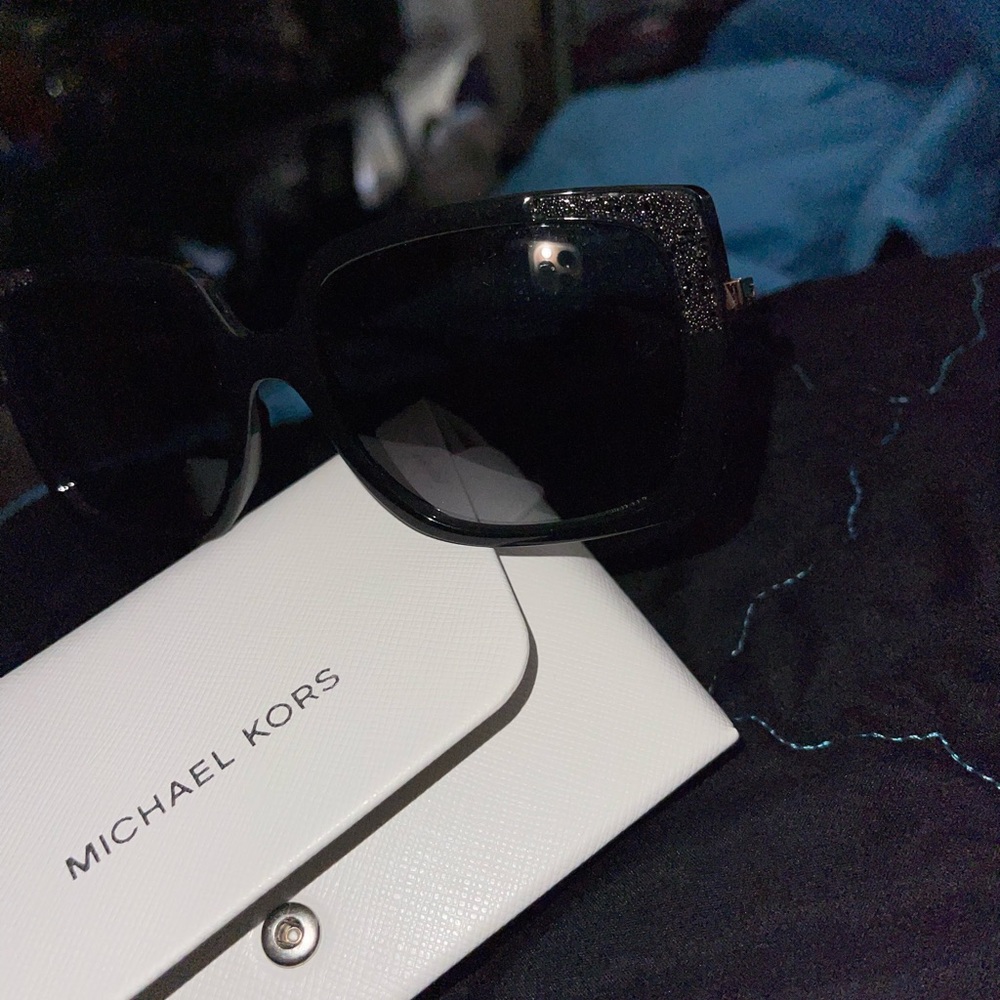Michael Kors Sunglasses - Picture 3 of 3